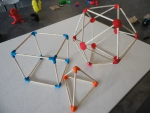 مدل‌های هندسی برای آموزش ریاضی به دانش‌آموزان