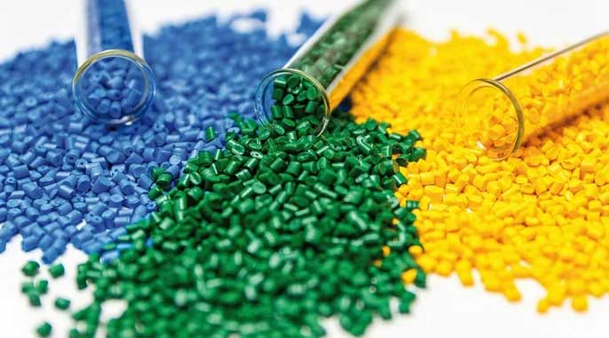 مواد افزودنی، رنگ و ویژگی های دیگر را به پلاستیک PLA می دهند